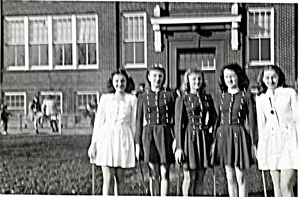 FHS majorettes, 1945-46