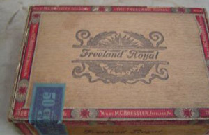 Freeland Royals cigarbox