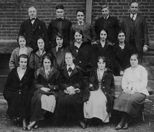 Freeland High School graduating class, 1920