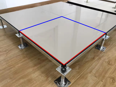 Table Annotated Perpendicular Lines on Input Image