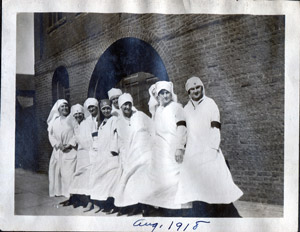 Health care workers in Freeland 1918