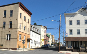 Centre Street
                at Front Street, looking north