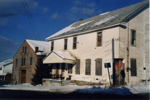 former Krouse Hotel in 2000