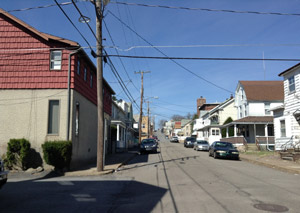 Walnut Street, looking west