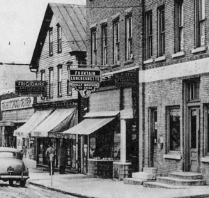 Fairchild's Luncheonette, later Woodie's