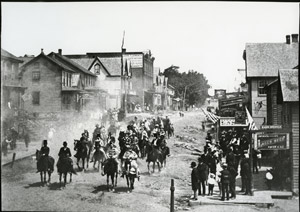 Centre St., 1886 - Freeland's 10th anniversary