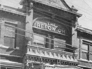 Metropolitan Insurance office, Refowich building