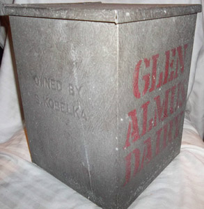 Glen Almus milk box