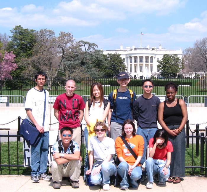 0145groupWhiteHouseFront