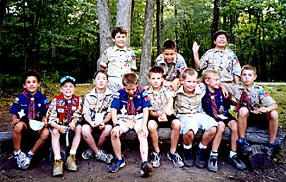 camp-group.jpg (41471 bytes)
