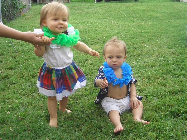 luau girl