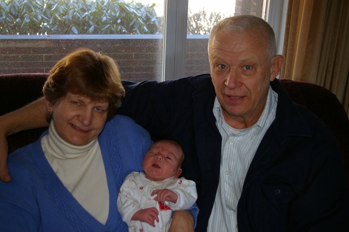 IMGP1709.JPG - Proud grandparents.