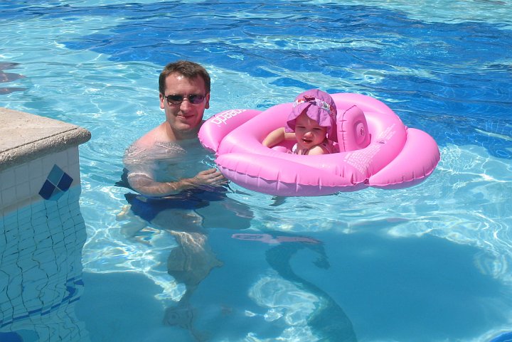 IMG_1843.JPG.jpg - Neil and Lauryn Alexander with the pink contraption.