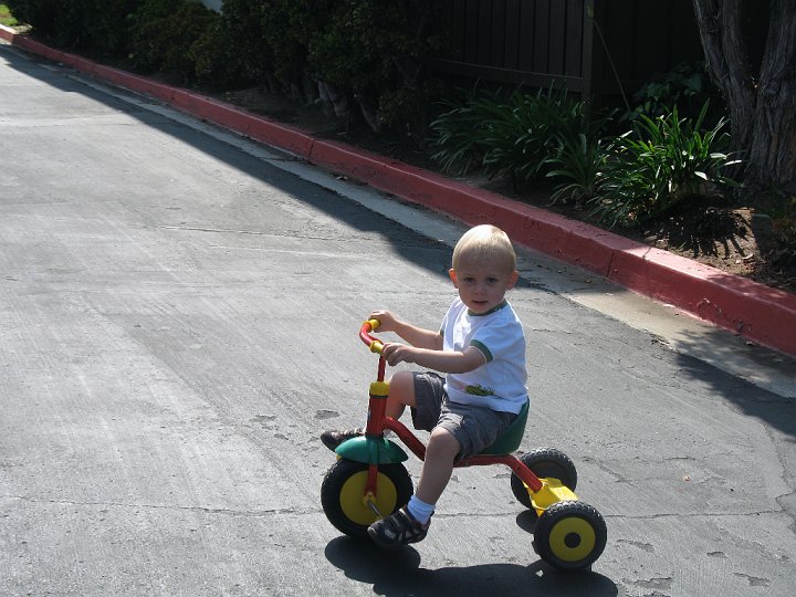 IMG_4440.JPG - Good riding on a borrowed bike at Grandma's house.