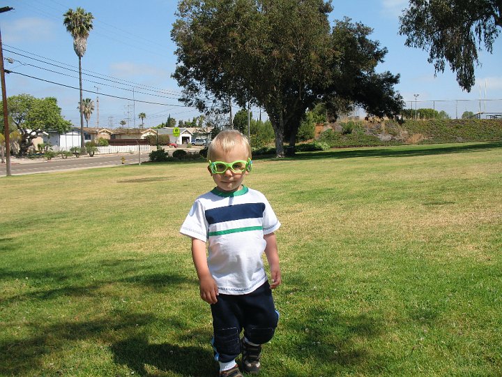 IMG_4471.JPG - Cool glasses at the park in San Diego.